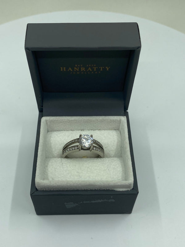 Diamond Ring - 9ct White Gold