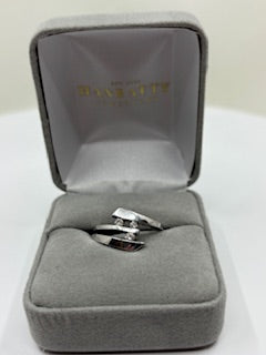 Diamond Ring - 9ct White Gold